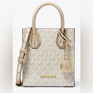 Michael Kors Signature Crossbody -BNWT